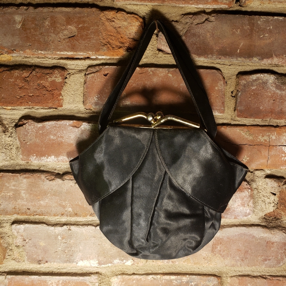 Vintage purse